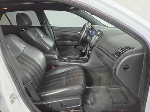 Used 2014 Chrysler 300 S RWD image 30