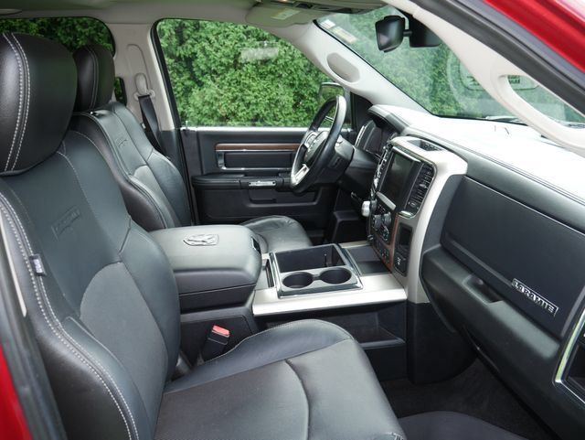 Used 2014 RAM 1500 Laramie w/ Convenience Group AWD/4WD image 28
