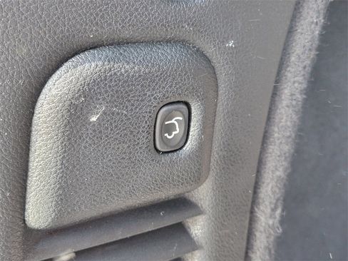 Used 2018 Dodge Durango GT w/ Technology Group image 25