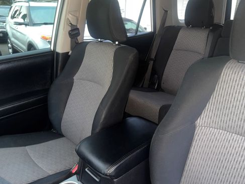 Used 2015 Toyota 4Runner SR5 image 18