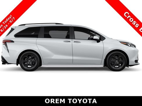 New 2026 Toyota Sienna XLE Woodland Edition AWD/4WD image 12