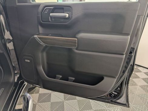 Used 2020 Chevrolet Silverado 1500 RST AWD/4WD image 31