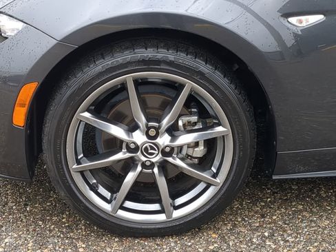 Used 2021 MAZDA MX-5 Miata Grand Touring image 14