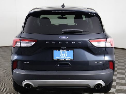 Used 2022 Ford Escape SE w/ Convenience Package AWD/4WD image 10