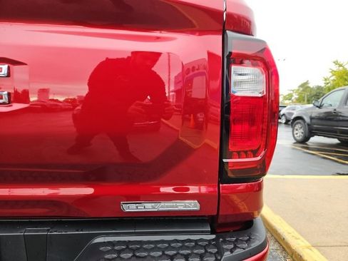 New 2026 GMC Canyon Elevation w/ Convenience Package image 6