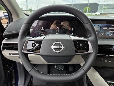 New 2025 Nissan Murano SV image 15