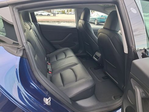 Used 2023 Tesla Model 3 Performance image 17
