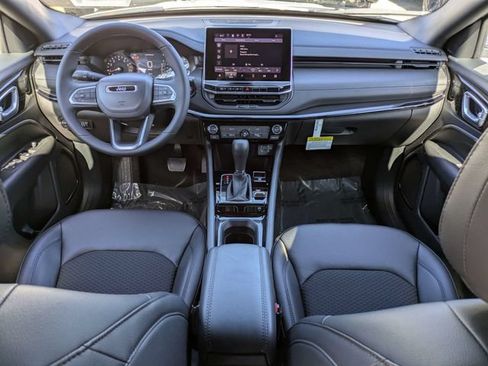 New 2026 Jeep Compass Latitude AWD/4WD image 15