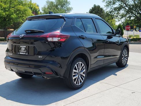 Used 2023 Nissan Kicks SV FWD image 5