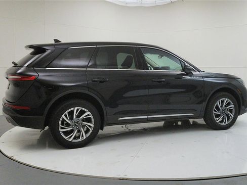 Used 2023 Lincoln Corsair AWD w/ Equipment Group 101A image 8