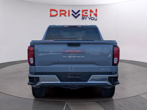 Used 2024 GMC Sierra 1500 SLE AWD/4WD image 4
