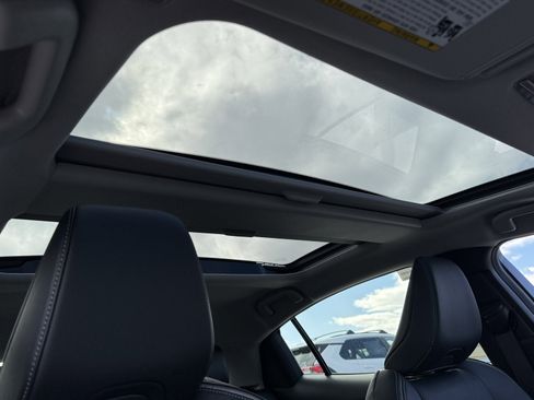 New 2026 Toyota Prius Limited image 3