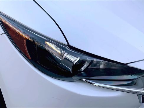 Certified 2021 MAZDA CX-5 Touring w/ Touring Preferred SV Package image 26