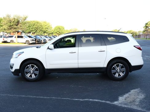 Used 2015 Chevrolet Traverse LT AWD/4WD image 35