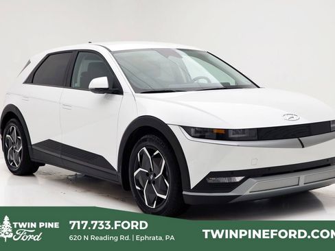 Used 2023 Hyundai Ioniq 5 SEL image 1