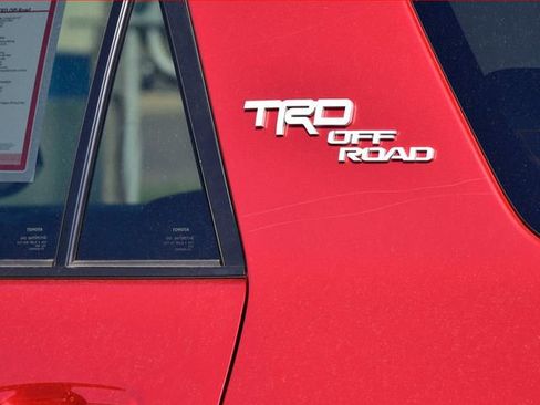 Certified 2024 Toyota 4Runner TRD Off-Road AWD/4WD image 3