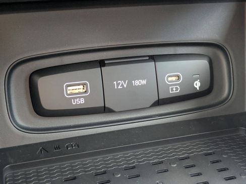 New 2026 Hyundai Venue SEL image 25