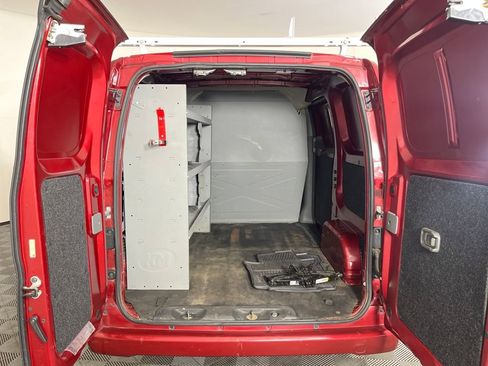 Used 2015 Nissan NV200 SV w/ Exterior Appearance Package image 20