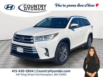 Used 2019 Toyota Highlander XLE