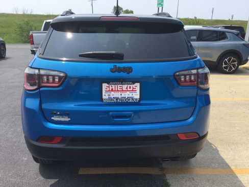 Used 2022 Jeep Compass Latitude w/ Convenience Group image 8