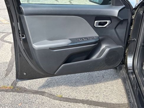 Used 2025 Kia K4 LXS image 21