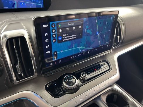 New 2026 Ford Expedition Max Platinum w/ Driver's Package image 17