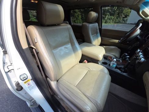 Used 2008 Toyota Sequoia Platinum AWD/4WD image 24
