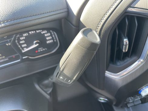 Used 2023 GMC Sierra 3500 Denali w/ Denali Ultimate Package AWD/4WD image 16