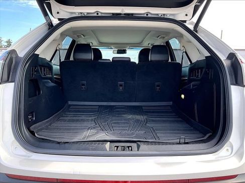Used 2016 Ford Edge Titanium w/ Equipment Group 302A AWD/4WD image 29