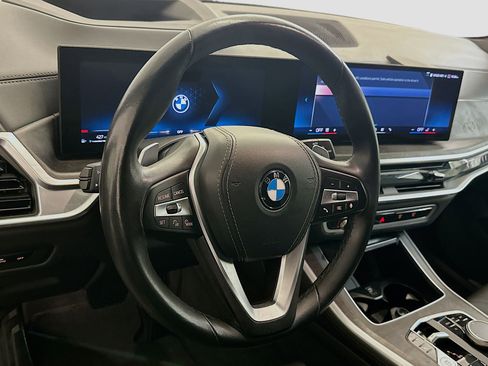 Used 2024 BMW X5 xDrive40i image 18