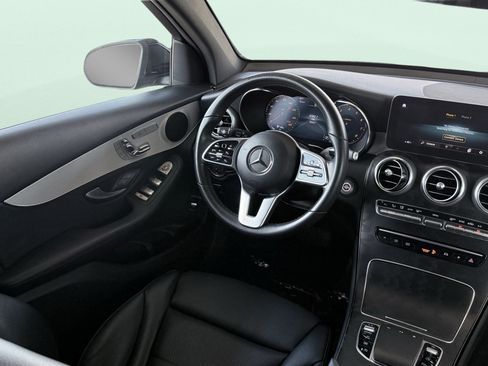 Used 2022 Mercedes-Benz GLC 300 w/ Premium Package Lite image 49