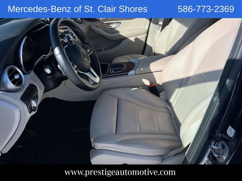 Used 2022 Mercedes-Benz GLC 300 4MATIC image 23