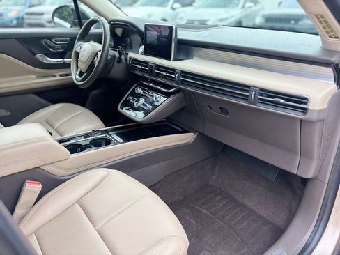 Used 2020 Lincoln Corsair FWD image 17