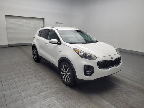 Used 2018 Kia Sportage EX image 13