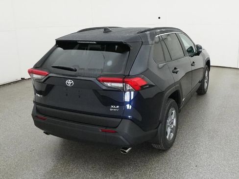 New 2025 Toyota RAV4 XLE w/ Convenience Package AWD/4WD image 8