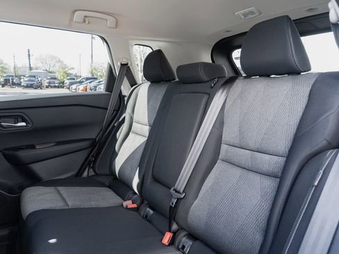New 2026 Nissan Rogue SV AWD/4WD image 23