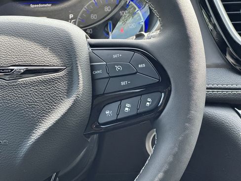 New 2026 Chrysler Pacifica Select w/ S Appearance Package FWD image 32