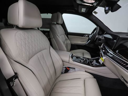 New 2026 BMW X5 xDrive40i w/ M Sport Package image 31
