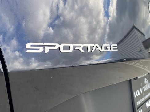 New 2026 Kia Sportage EX image 6