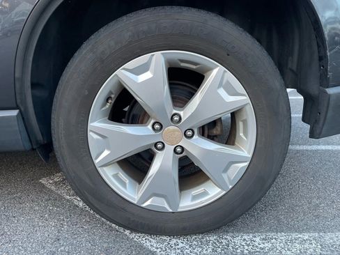 Used 2015 Subaru Forester 2.5i Premium w/ All-Weather Package image 51