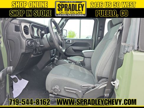 Used 2024 Jeep Wrangler Sport image 5