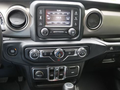 Used 2019 Jeep Wrangler Unlimited Sport S AWD/4WD image 21