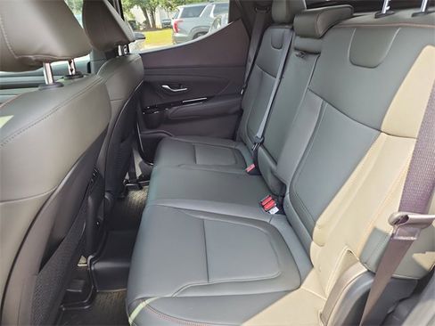 New 2025 Hyundai Santa Cruz Limited image 14