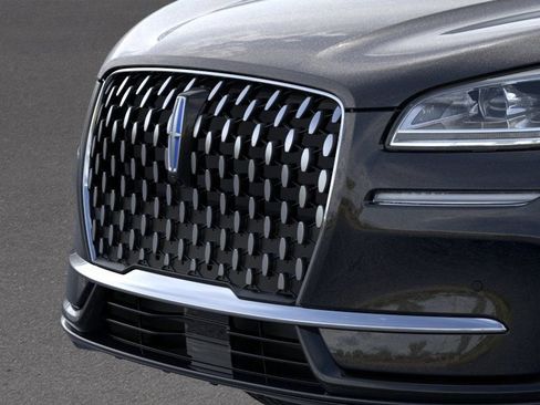 New 2025 Lincoln Corsair Grand Touring w/ Equipment Group 302A AWD/4WD image 17