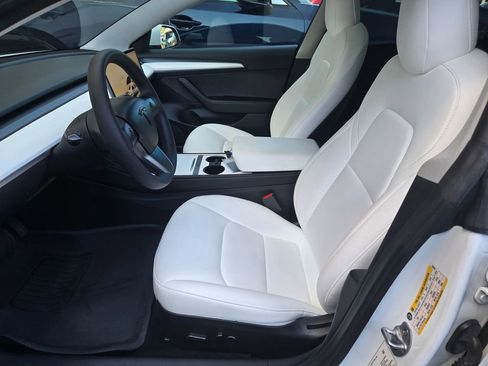 Used 2022 Tesla Model 3 Long Range AWD/4WD image 15