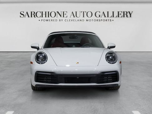 Used 2021 Porsche 911 Targa 4 image 3