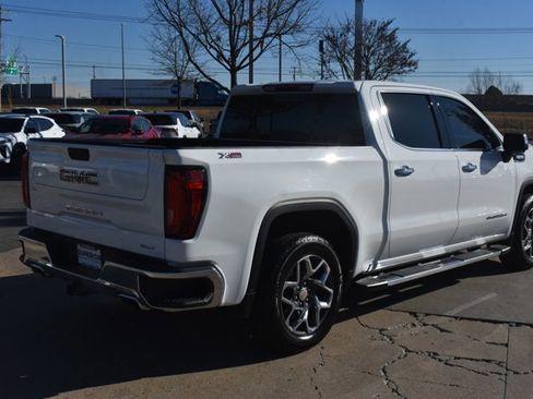 Used 2023 GMC Sierra 1500 SLT image 5