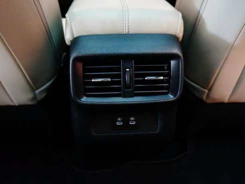 Certified 2025 Nissan Murano SL AWD/4WD image 40