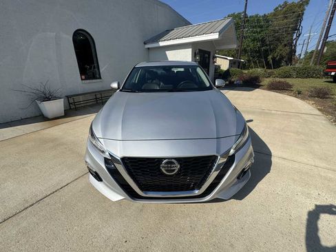 Used 2020 Nissan Altima 2.5 SL image 3