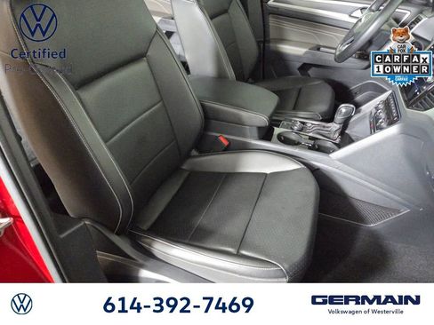 Certified 2023 Volkswagen Atlas SEL R-Line image 28